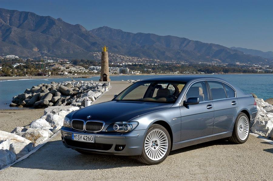  BMW 7-Series 2006 года  (фото 14 из 53)